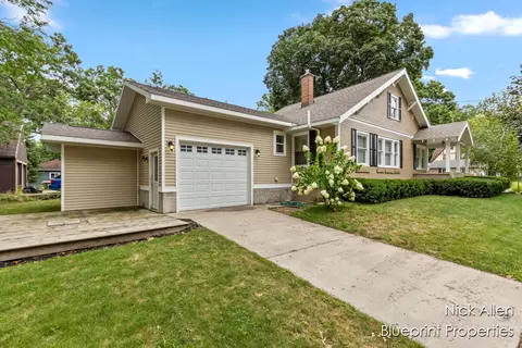 2631 Wyoming, Wyoming, MI 49519