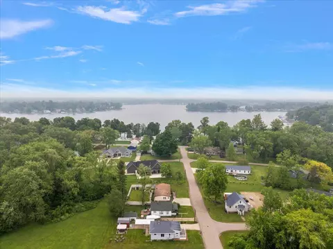 4940 Pottawatamie, Watervliet, MI 49098