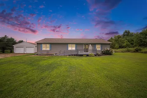 6600 Kinch, Jackson, MI 49201