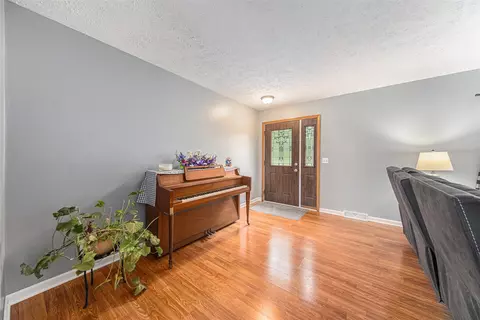6600 Kinch, Jackson, MI 49201 photo 4