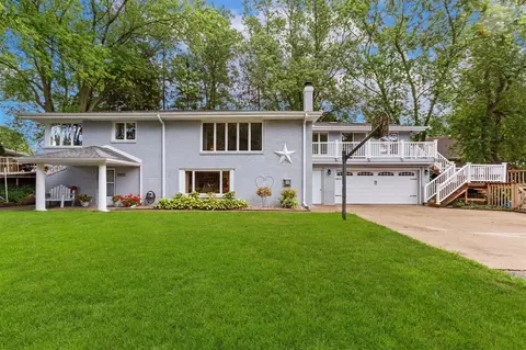 1610 Church, Baroda, MI 49101
