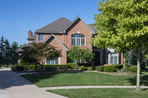 4712 Rambling, Troy, MI 48098