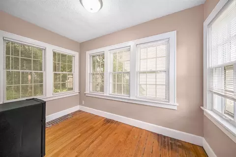 Entry Way - 764 Douglas, Jackson, MI 49203 photo 1 of 1