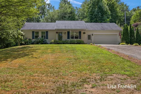 11361 144th, West Olive, MI 49460