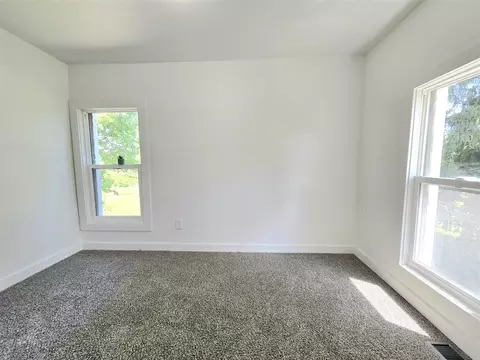 Bedroom - 6167 E Becht, Coloma, MI 49038 photo 3 of 3