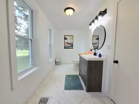 Bath - 6167 E Becht, Coloma, MI 49038 photo 1 of 3
