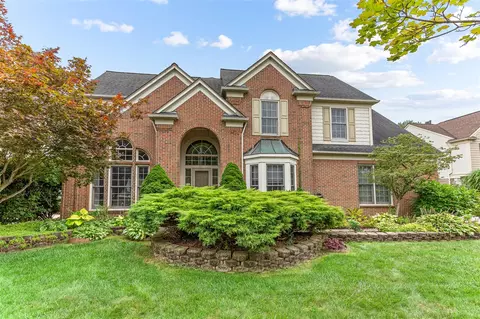763 Sandalwood, Canton, MI 48188