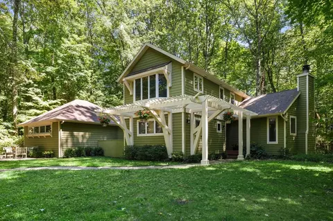 13855 Cherry Bch, Harbert, MI 49115