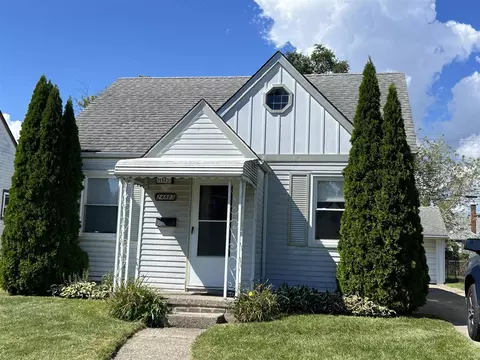 24883 Wilmot, Eastpointe, MI 48021