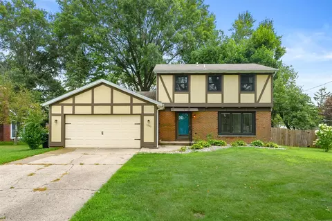 6303 Surrey, Portage, MI 49024