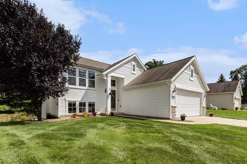 8448 Tucker, Jenison, MI 49428