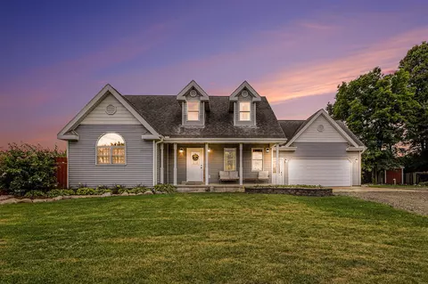 2178 114th, Allegan, MI 49010