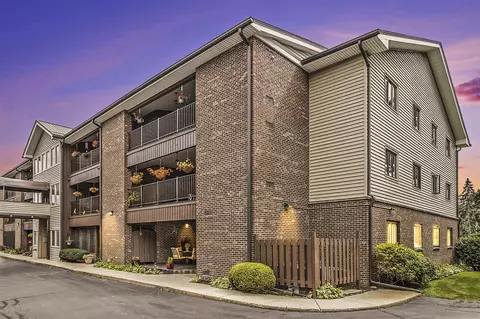 251 W Columbia #1, Battle Creek, MI 49015