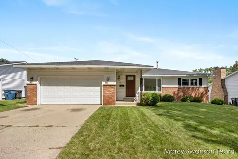 1506 Woodside, Muskegon, MI 49441