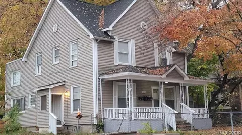 35 Liberty, Pontiac, MI 48341