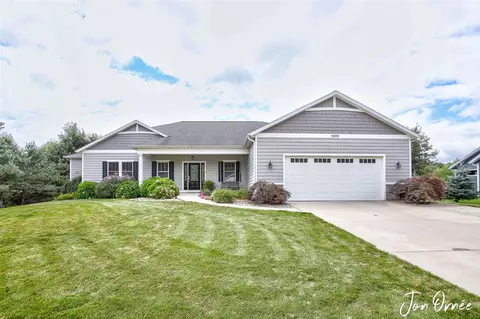 15012 Copperwood, Grand Haven, MI 49417