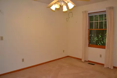 Bedroom - 56175 Buffalo, Three Rivers, MI 49093 photo 3 of 6