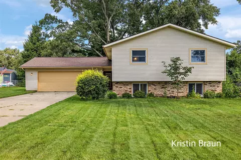 1616 Westwind, Muskegon, MI 49445