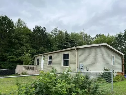 14081 29th, Gobles, MI 49055