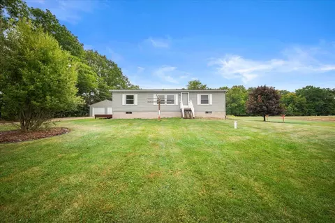8555 W Pratt, Saint Johns, MI 48879