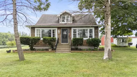 7738 W Us 12, Three Oaks, MI 49128