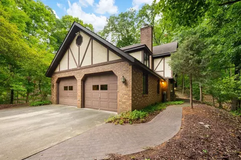9576 Hillside, Bridgman, MI 49106