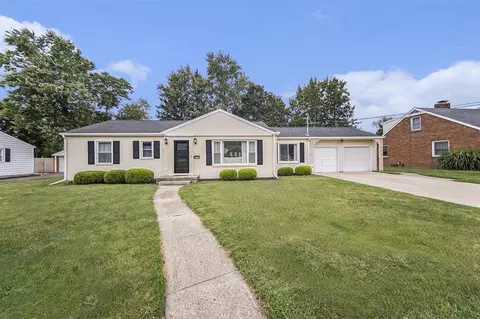 1042 S Thompson, Jackson, MI 49203