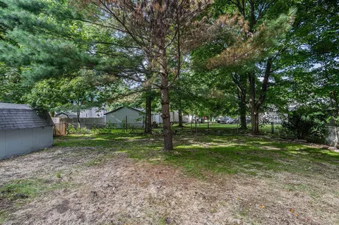 Exterior - 240 4th, Three Rivers, MI 49093 photo 5 of 5