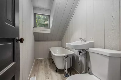 Bath - 240 4th, Three Rivers, MI 49093 photo 2 of 2
