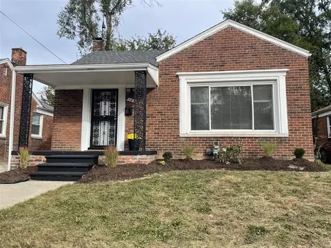 18522 Annchester, Detroit, MI 48219