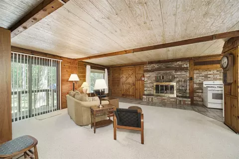 Living - 368 Ecklund, Manistee, MI 49660 photo 5 of 5