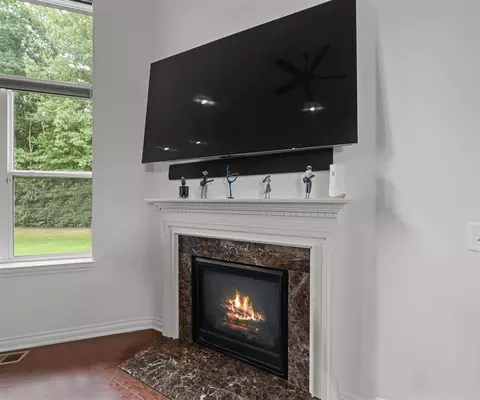 Living - 27003 Celtic, Flat Rock, MI 48134 photo 3 of 3