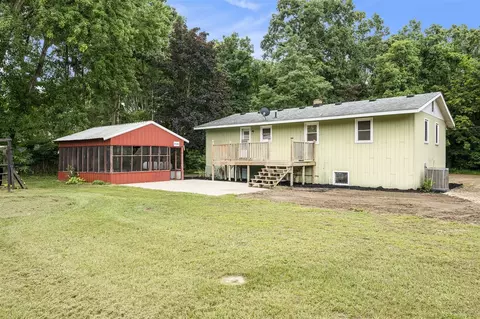 Exterior - 611 2nd St, Plainwell, MI 49080 photo 5 of 8