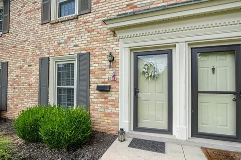 2470 Abbington, Grand Rapids, MI 49506