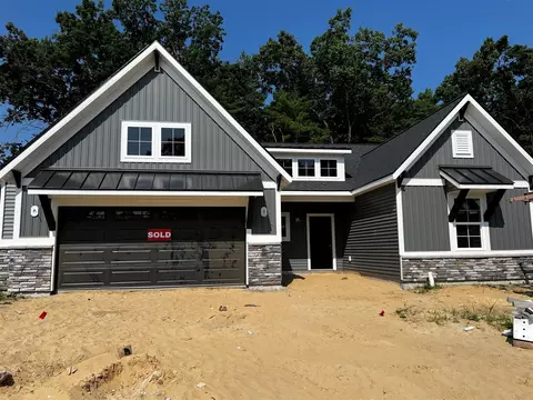 17447 Baltrusol, Spring Lake, MI 49456