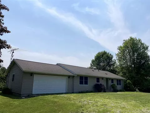 11794 Clark, Hillsdale, MI 49242