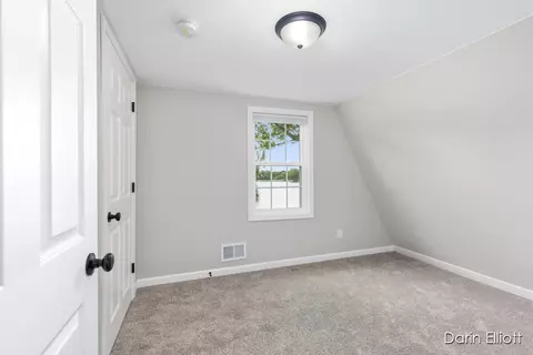 Bedroom - 3927 E Shr, Stanton, MI 48888 photo 4 of 7