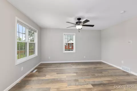 Living - 3927 E Shr, Stanton, MI 48888 photo 2 of 5