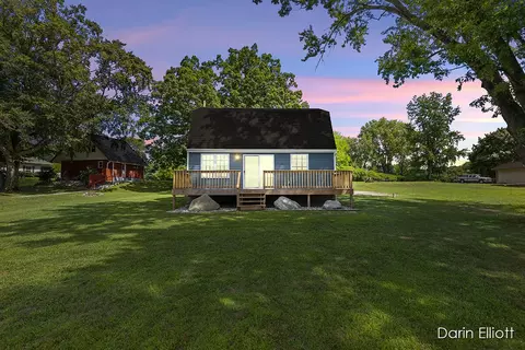 Exterior - 3927 E Shr, Stanton, MI 48888 photo 1 of 15