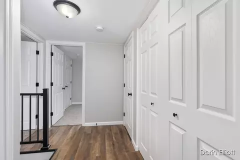 Entry Way - 3927 E Shr, Stanton, MI 48888 photo 1 of 1