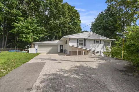 110 Riverside, Hart, MI 49420