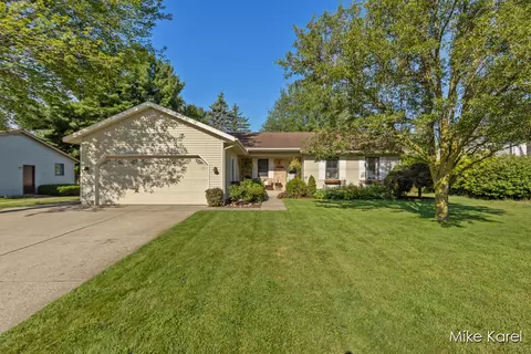 5705 36th, Hudsonville, MI 49426