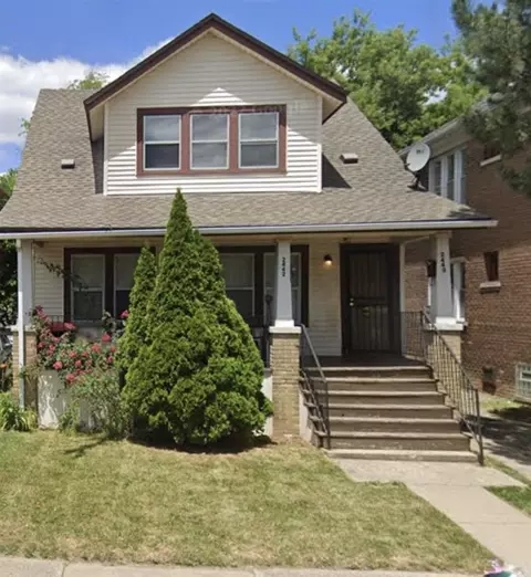 2440 Ford, Detroit, MI 48238