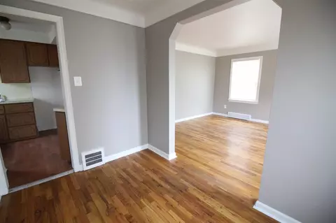 21826 Cushing Ave, Eastpointe, MI 48021 photo 7