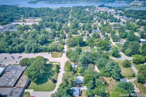 616 E Slocum, Whitehall, MI 49461 photo 16