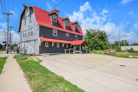 Exterior - 721 E Brg, Plainwell, MI 49080 photo 6 of 6