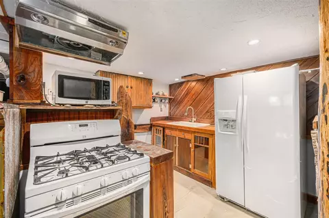 Kitchen - 721 E Brg, Plainwell, MI 49080 photo 2 of 3