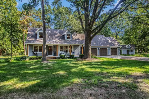 785 Mary, Holland, MI 49424