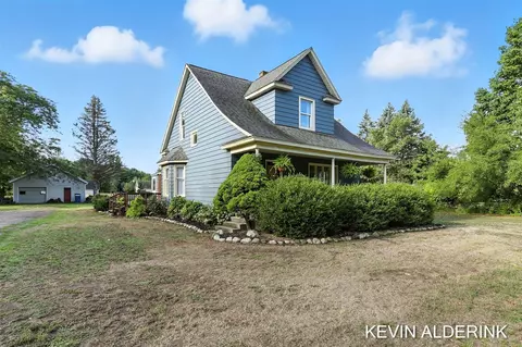 6262 147th, Holland, MI 49423