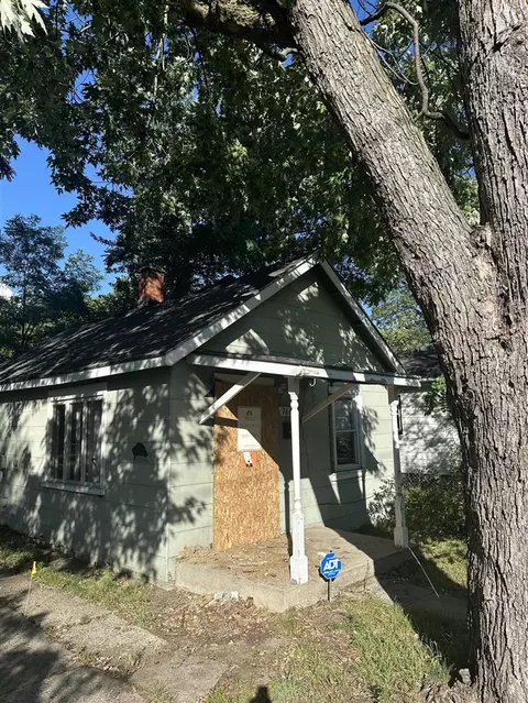 764 Louis Ave, Muskegon, MI 49442